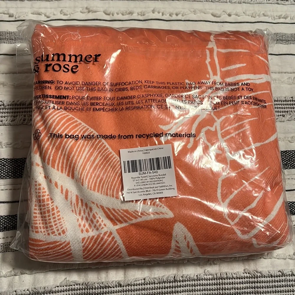 Summer & rose Round Beach Towel NWT